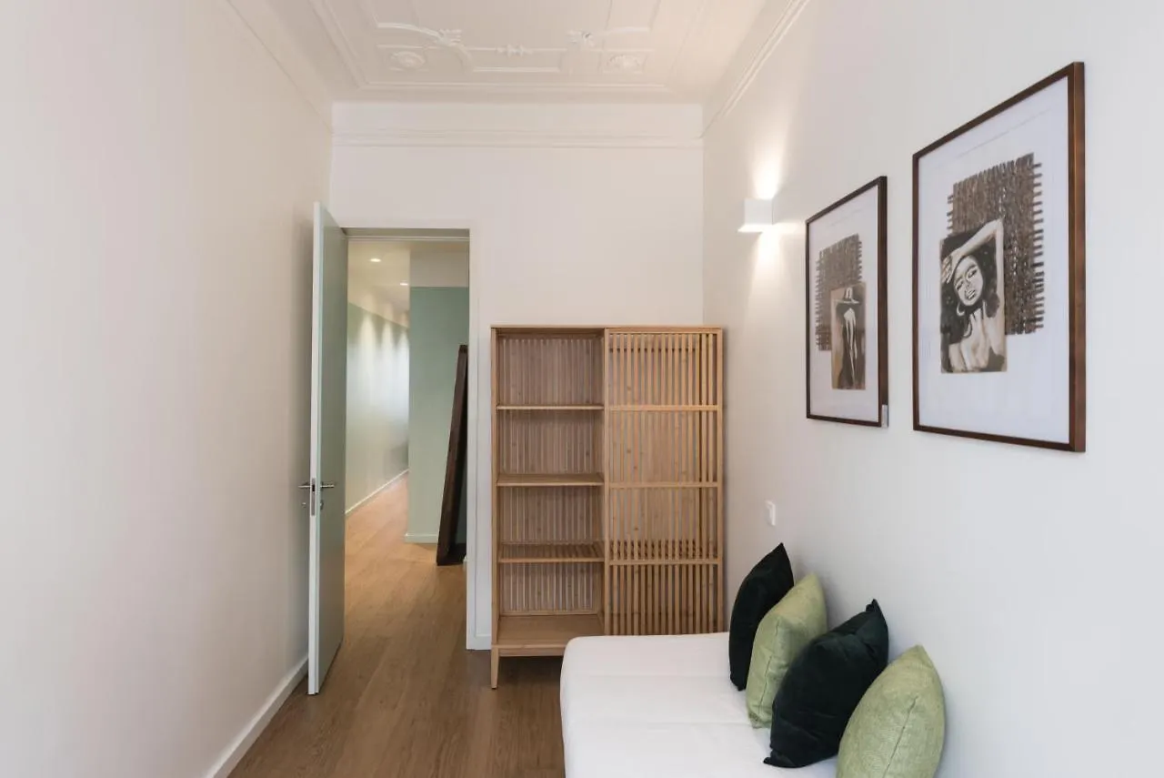 Gorgeous Refurbished Apartments Graca Lisbon