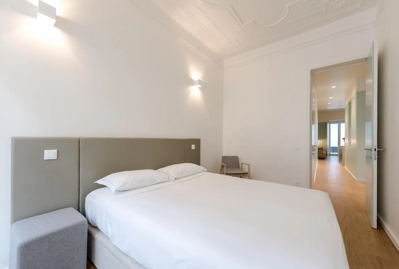 Gorgeous Refurbished Apartments Graca Lisbon