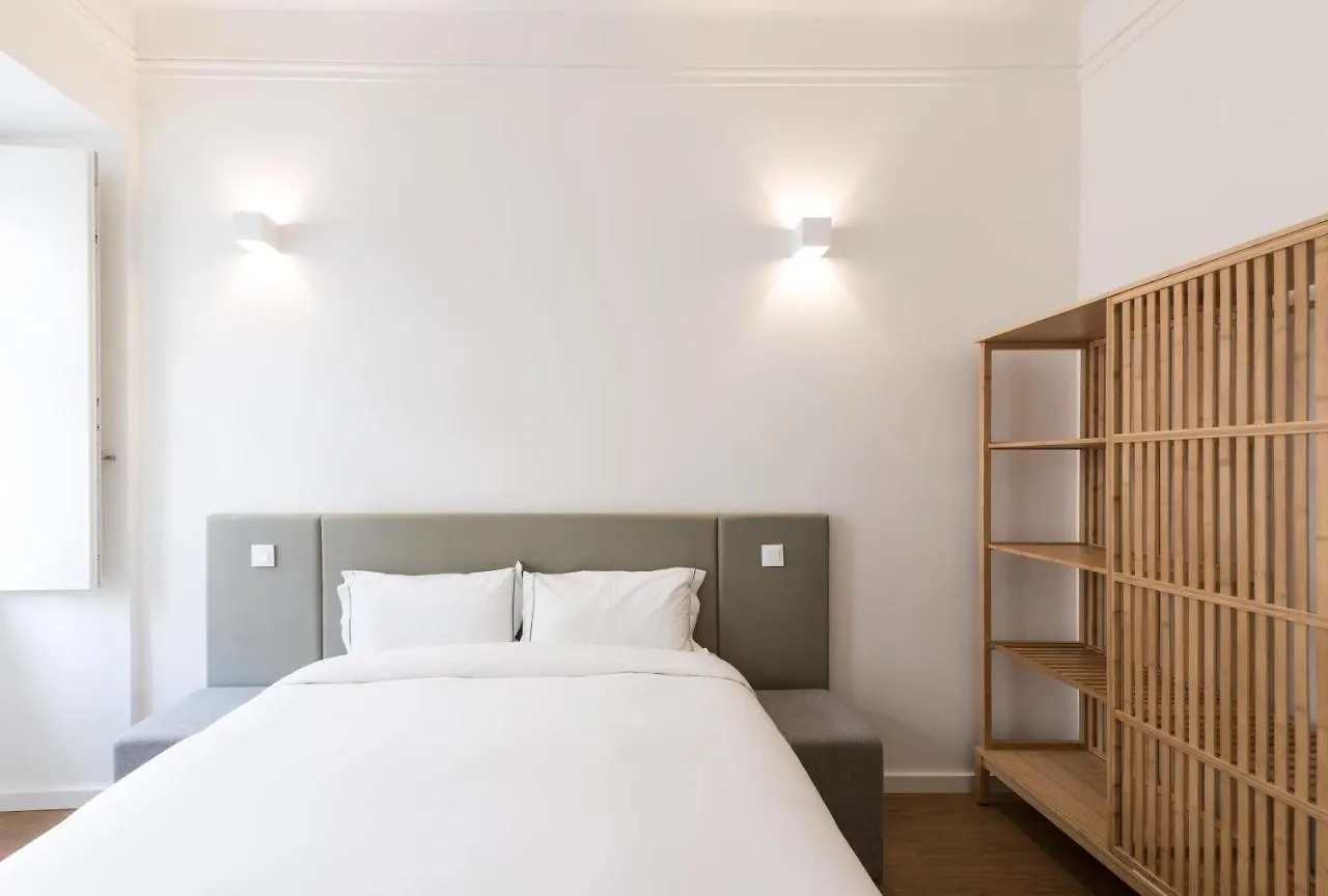 Gorgeous Refurbished Apartments Graca Lisbon 0*,